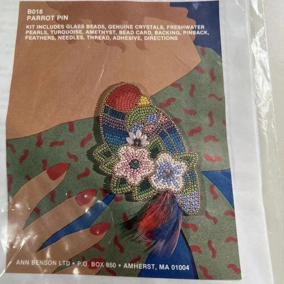 ANN BENSON NEW SEALED PARROT PIN KIT B018, BEADS CRYSTALS TURQUIOSE AMETHYST - Picture 4 of 12